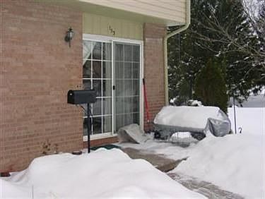 3rd image of 153 Surrey Ln #153