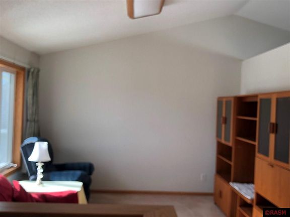 3rd image of 121 Spyglass Dr