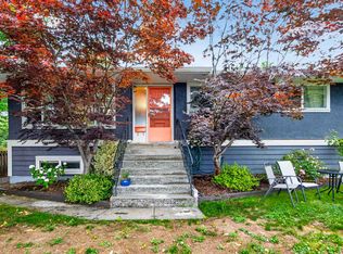 32877 10th Ave, Mission, BC V2V 2J9
