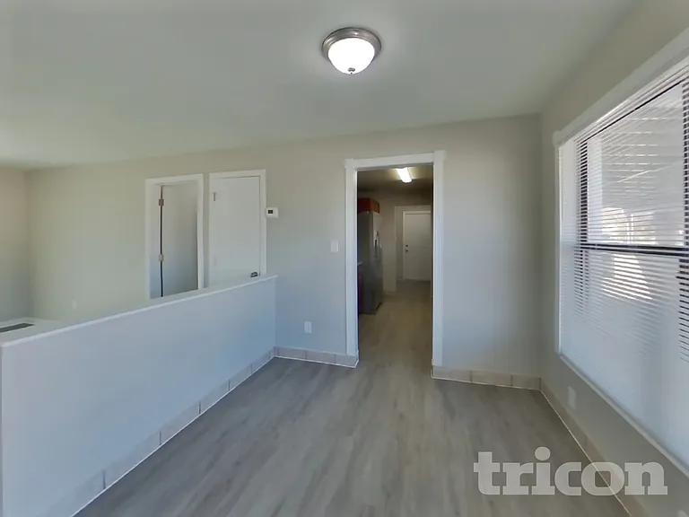 1122 Ibsen Ave — Photo 4