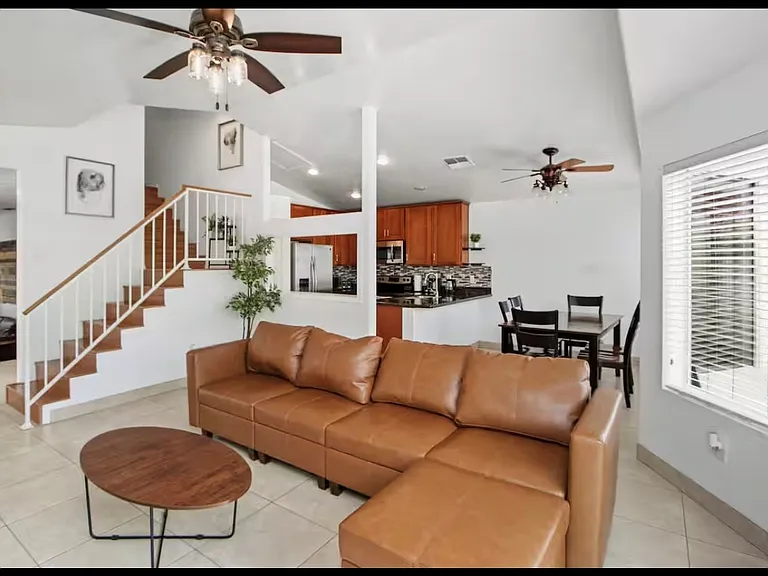 1430 E Mineral Rd — Photo 2