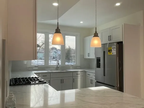 38 Vernon St, Somerville, MA 02145