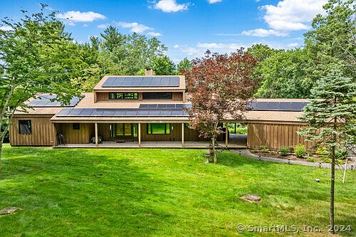 41 Woodridge Circle, Gales Ferry, CT 06335 | Zillow