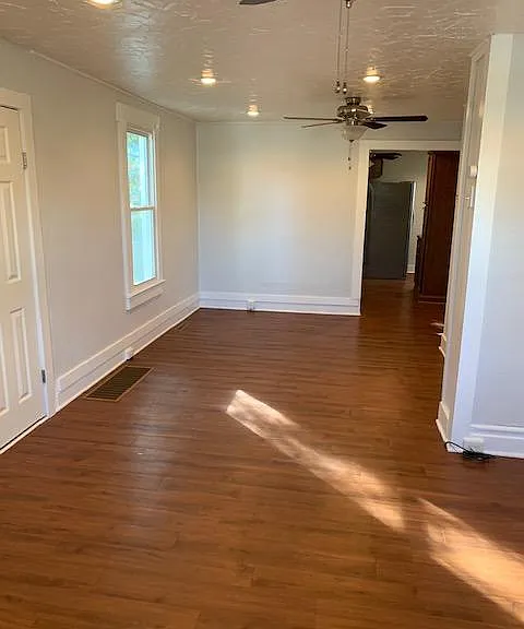 432 Lincoln Ave — Photo 9