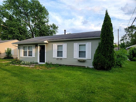 2nd image of 1907 Southwood Dr