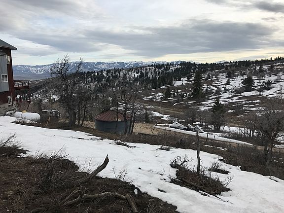3rd image of 1335 W Arapaho Dr