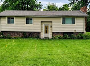 15921 Cantrell Rd, Linwood, KS 66012