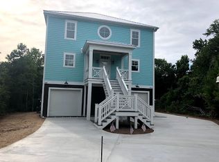 120 Seagrass Ct, Pawleys Island, SC 29585