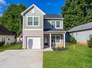 729 Mulberry St, Statesville, NC 28677