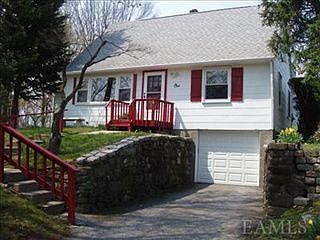 1st image of 1 Wells Ave