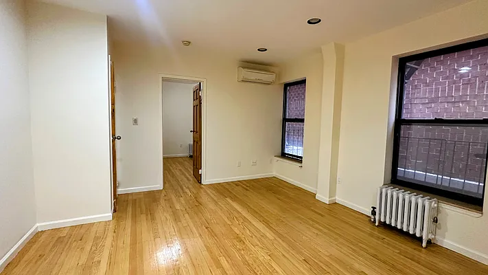 Rented by Douglas Elliman | media 4