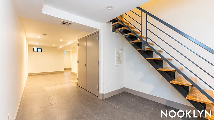 Rented by Nooklyn NYC LLC | media 9