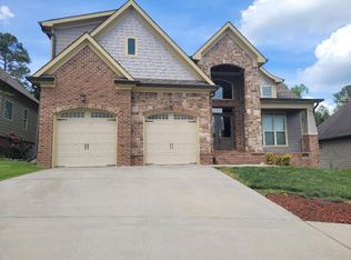 9543 Rookwood Cir, Ooltewah, TN 37363