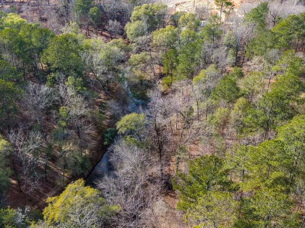 103 Ranch Ct, Forsyth, GA 31029