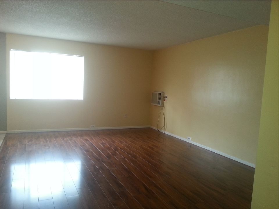 1st image of 612 N Wilcox Ave APT 19