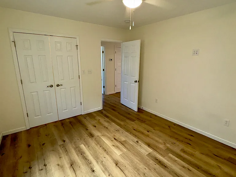210 Mayfield Dr #A — Photo 12