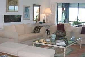 2nd image of 10 Harbour House
