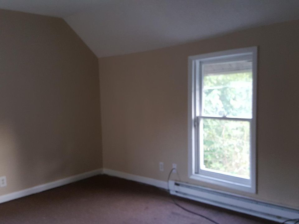 2nd image of 408 Chandler St