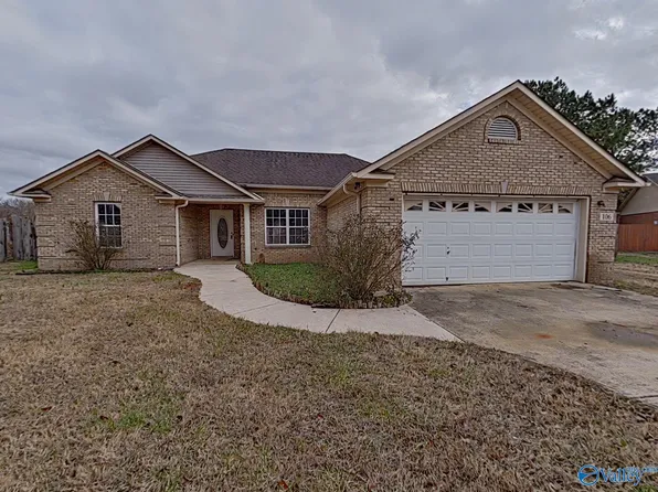 106 Drake Down Cir, Toney, AL 35773