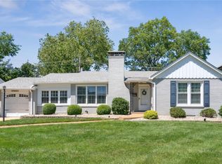 9415 Parkside Dr, Saint Louis, MO