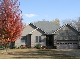 301 Mork Ln, Dexter, MN 55926
