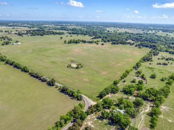 1203 County Road 4132, Cumby, TX 75433