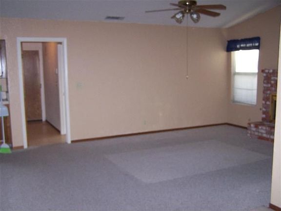 5th image of 1653 Winchester Dr