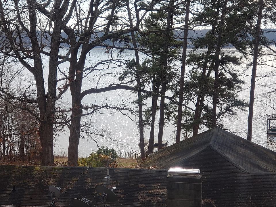1st image of 300 Pamunkey Dr