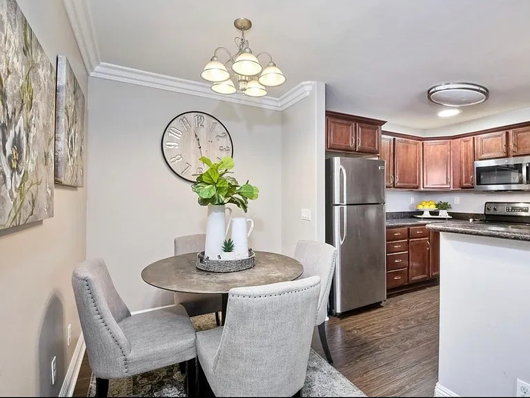 506 Canyon Dr #28 — Photo 6