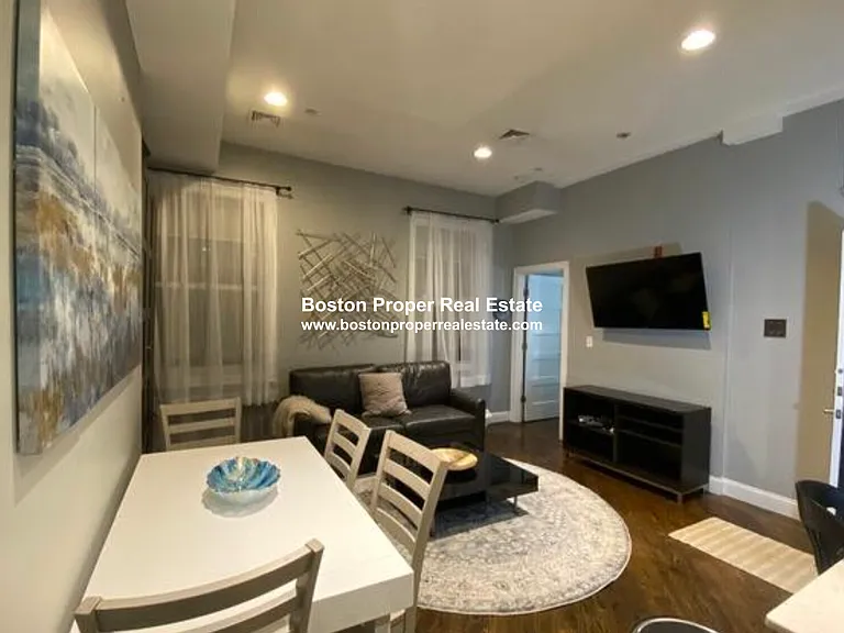 22 Hancock St #301 — Photo 2