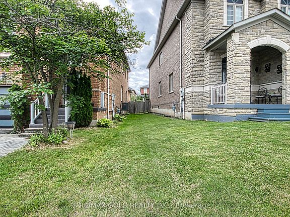2nd image of 3428 Erin Centre Blvd