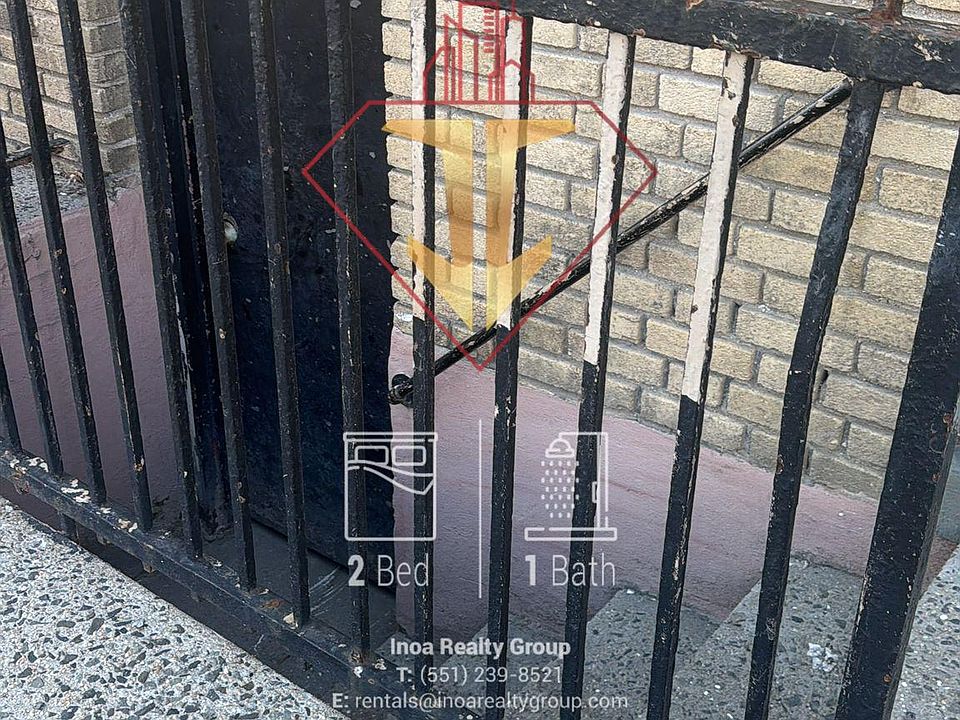 1st image of 210-211 Woodward St #E7