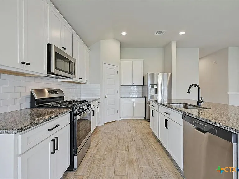 250 Sage Meadows Dr — Photo 9