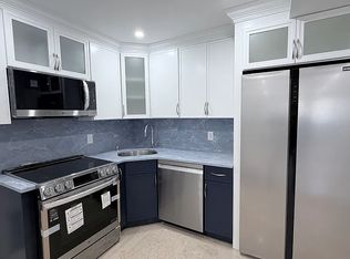 31-46 44th St #1A, Astoria, NY 11103