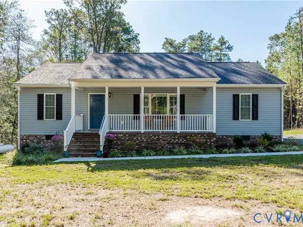 710 Faucetts Rd, Tappahannock, VA 22560