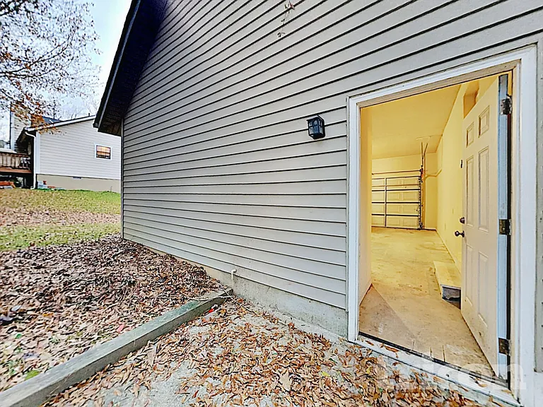 2466 Red Barn Rd SW — Photo 14