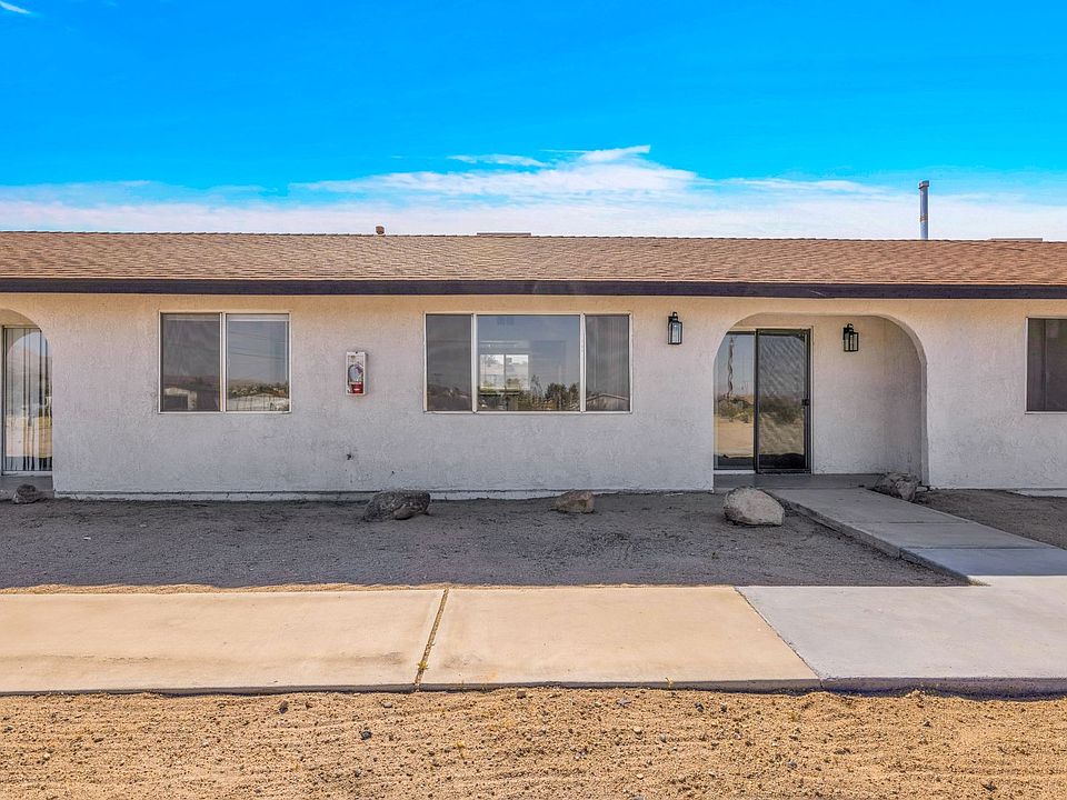 1st image of 74077 Cactus Dr APT C
