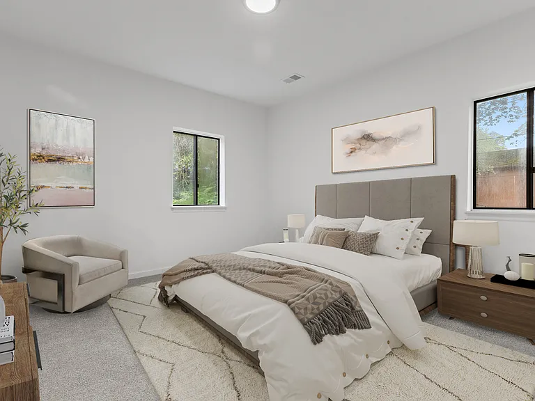 1914 University Ave #2 — Photo 3