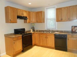 132 Chapin St, Southbridge, MA 01550