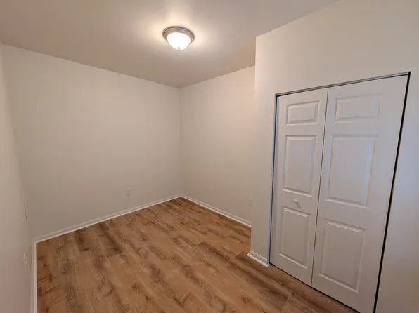317 S Front St APT 3, Steelton, PA 17113