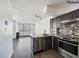1189 Howe St, Vancouver, BC V6Z 2X4