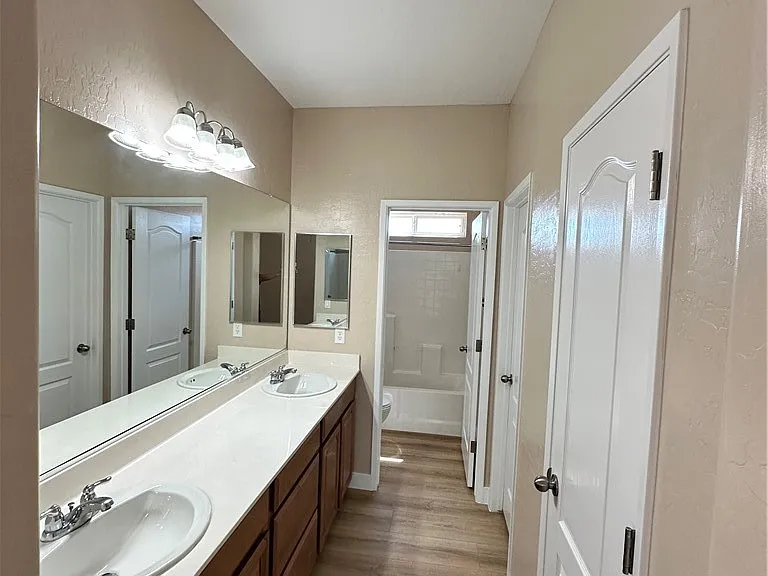 8146 Lake Chippewa St — Photo 23