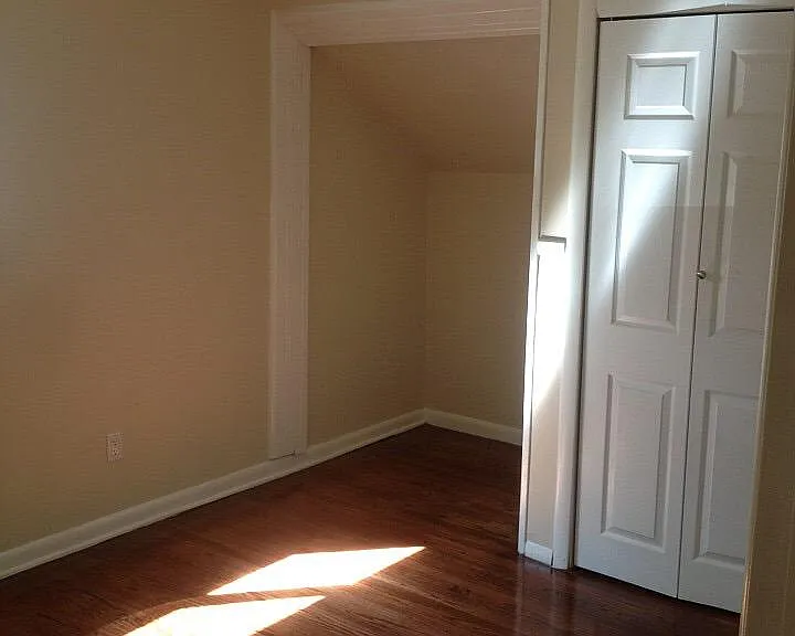 405 Garwood Dr — Photo 15