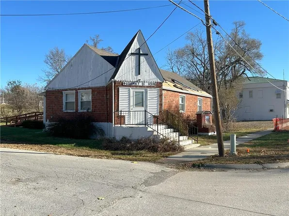 203 N Water St, Albany, MO 64402