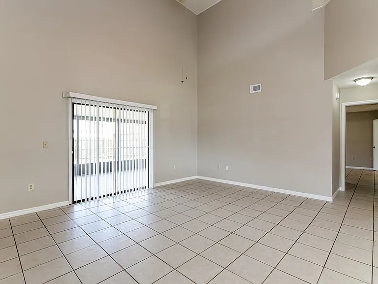 116 Whitehall Way — Photo 6