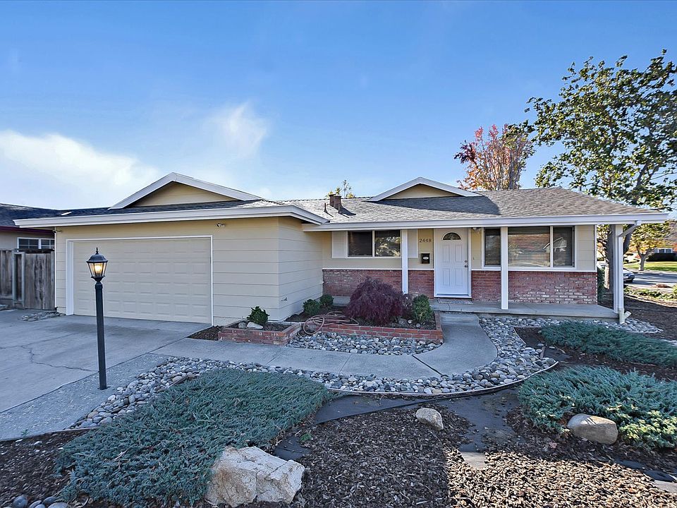 1st image of 2448 Whitethorne Dr