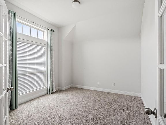 3rd image of 5428 Tuxbury Pond Dr
