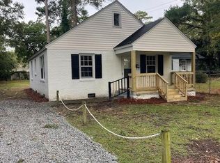 1204 Pollock St, Kinston, NC 28501