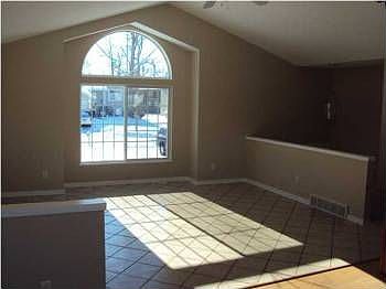 4th image of 1249 Richwood Dr SE