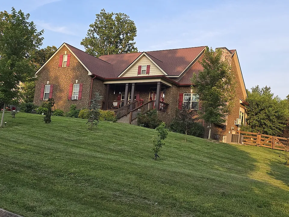 104 Yates Dr